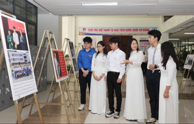 Đưa lịch sử đến gần với học sinh thông qua trải nghiệm thực tế