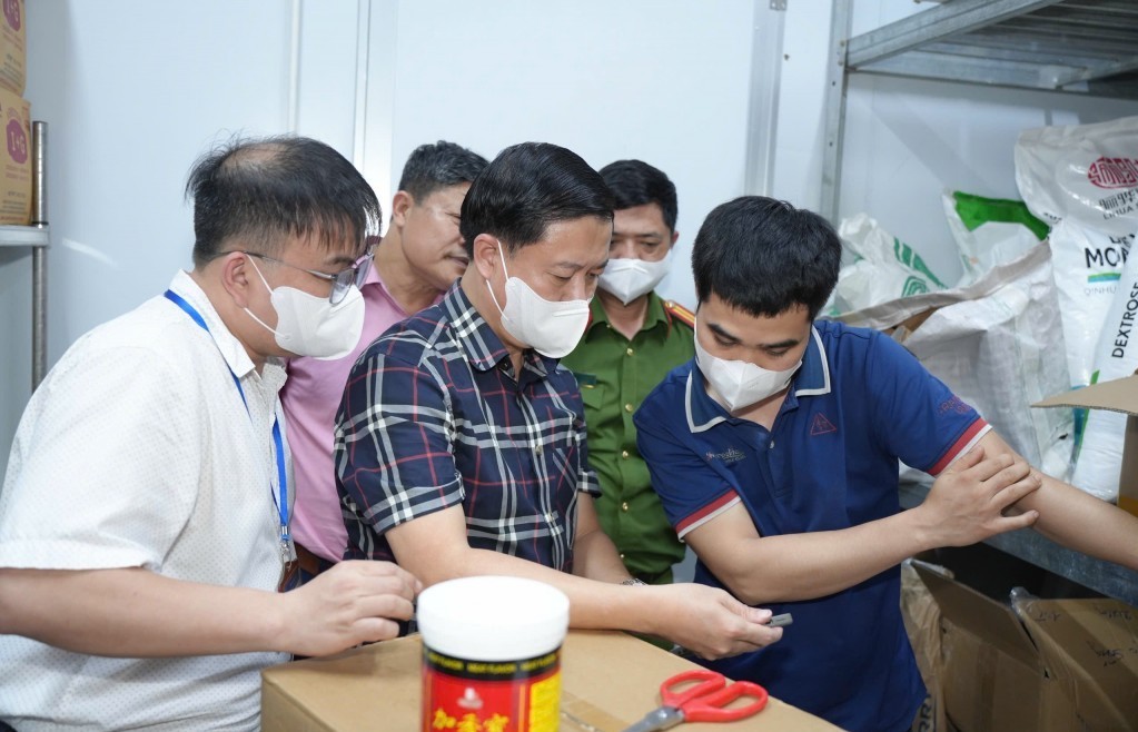 Xử phạt vi phạm hành chính 9 cơ sở kinh doanh thực phẩm