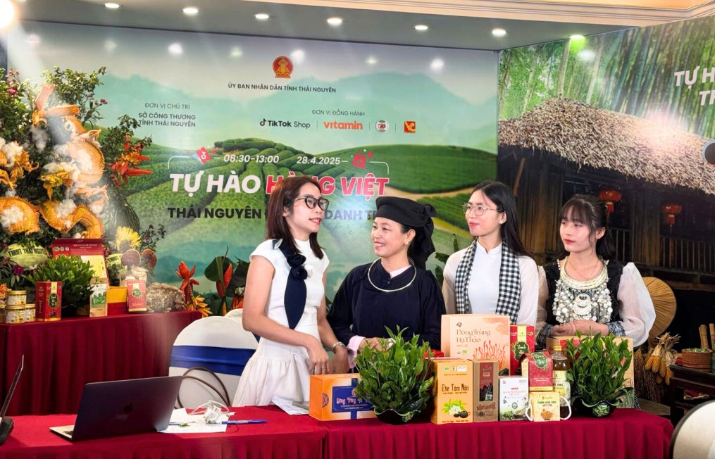 Hỗ trợ doanh nghiệp địa phương phát triển bền vững trên nền tảng số