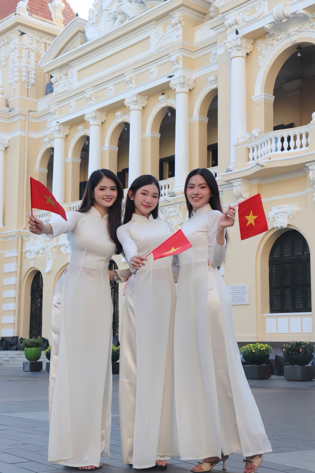 Tuổi trẻ yêu nước bằng những điều nhỏ nhất