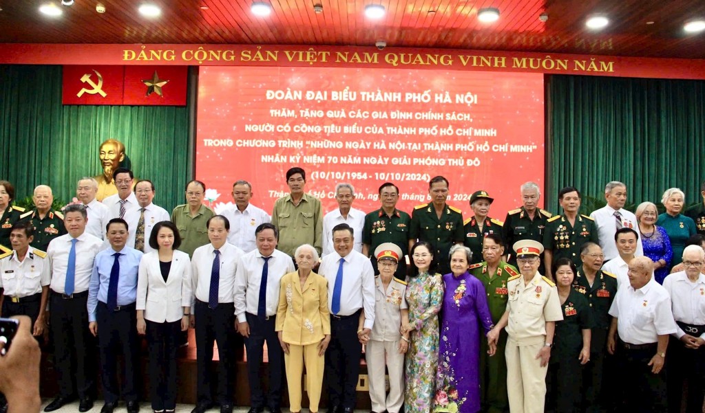 Đồng lòng gánh vác trách nhiệm to lớn trong kỷ nguyên vươn mình