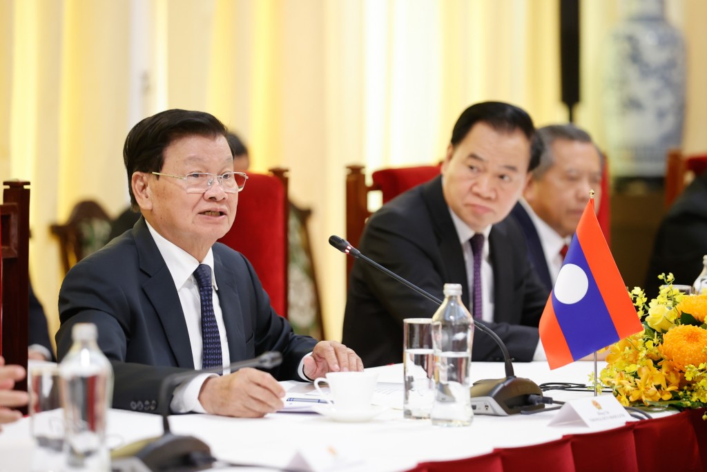Tổng Bí thư, Chủ tịch nước Lào nhấn mạnh, Lễ khánh thành Bến số 3, Cảng quốc tế Lào - Việt là sự kiện chính trị hết sức quan trọng, biểu tượng sinh động cho mối quan hệ có một không hai Việt Nam - Lào - Ảnh: VGP/Nhật Bắc