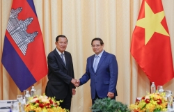 Thủ tướng Phạm Minh Chính gặp Chủ tịch CPP, Chủ tịch Thượng viện Campuchia