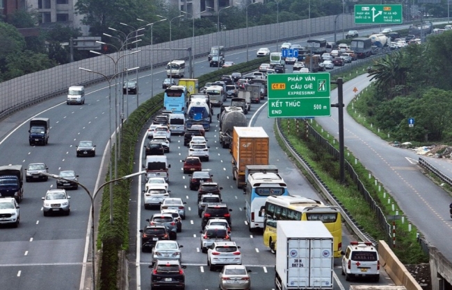 Tăng cường giải pháp giảm ùn tắc giao thông cuối đợt nghỉ lễ