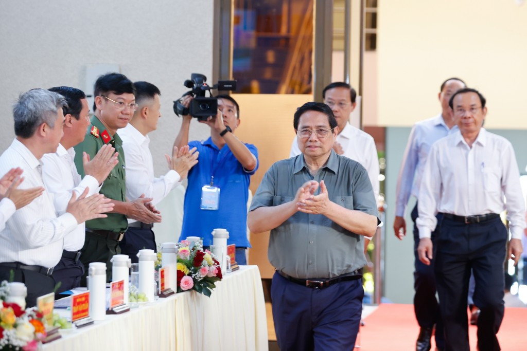 Thủ tướng Phạm Minh Chính làm việc với Ban Thường vụ Tỉnh ủy Bà Rịa-Vũng Tàu - Ảnh: VGP/Nhật Bắc