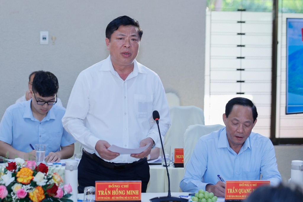 Bộ trưởng Bộ Xây dựng Trần Hồng Minh phát biểu - Ảnh: VGP/Nhật Bắc