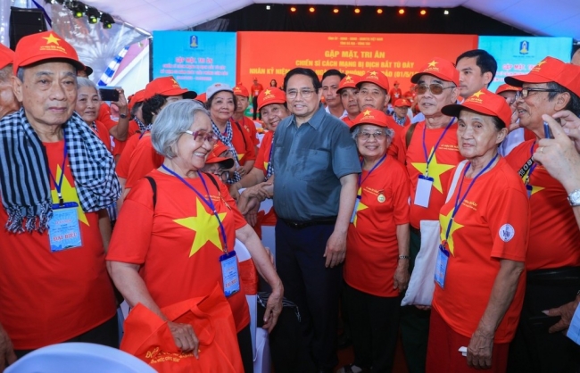 "Nói bao lời cũng không đủ" về sự tri ân các anh hùng, liệt sĩ