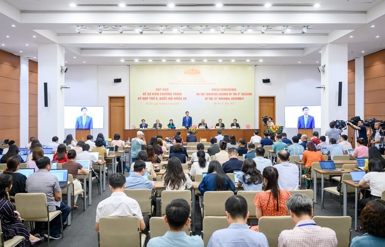 Xem xét rút ngắn 3 tháng nhiệm kỳ Quốc hội khoá XV