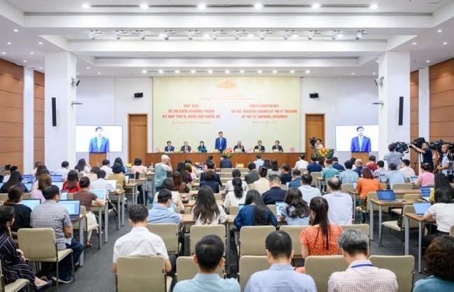 Xem xét rút ngắn 3 tháng nhiệm kỳ Quốc hội khoá XV