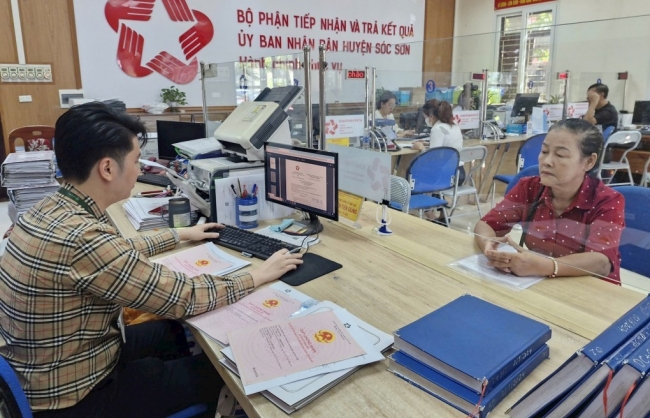 Phân định thẩm quyền giải quyết thủ tục hành chính của chính quyền cấp huyện