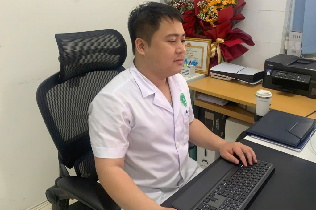 Bác sĩ trẻ và những sáng kiến vì cộng đồng