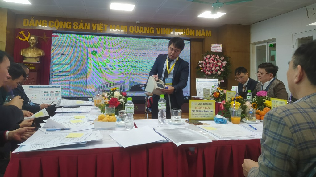 Quá trình công tác bác sĩ Lê Quang Minh có nhiều sáng kiến 