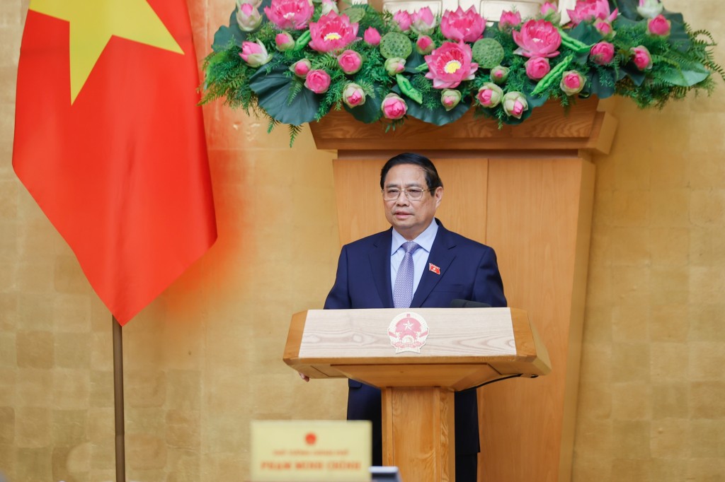 Kiên định mục tiêu đề ra và tập trung thực hiện với quyết tâm cao hơn, hành động quyết liệt hơn