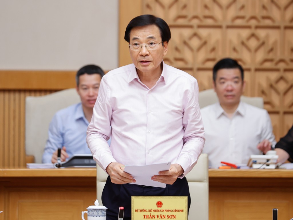 Bộ trưởng, Chủ nhiệm VPCP Trần Văn Sơn phát biểu tại Phiên họp - Ảnh: VGP/Nhật Bắc
