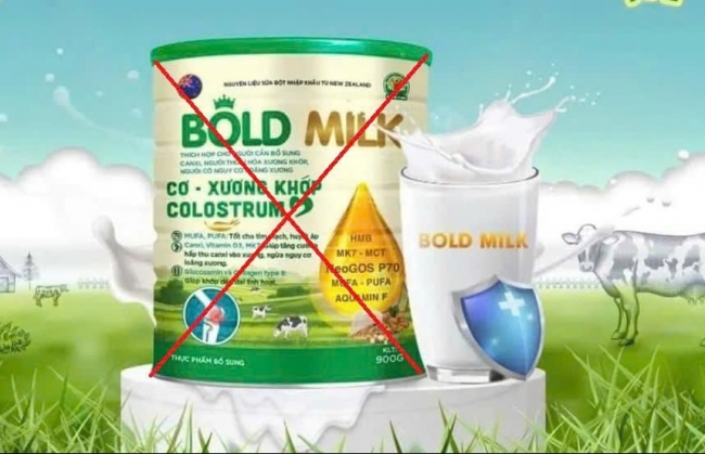 Một nhà thuốc tại TP Hồ Chí Minh có mặt hàng sữa giả