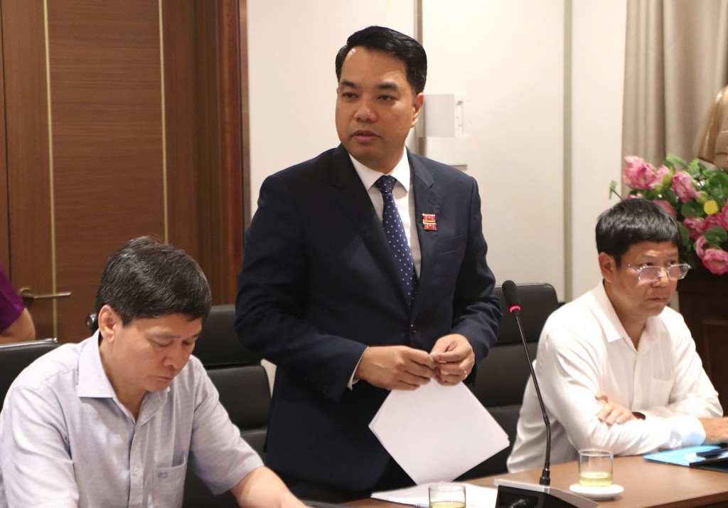 Ông Mạc Quốc Anh