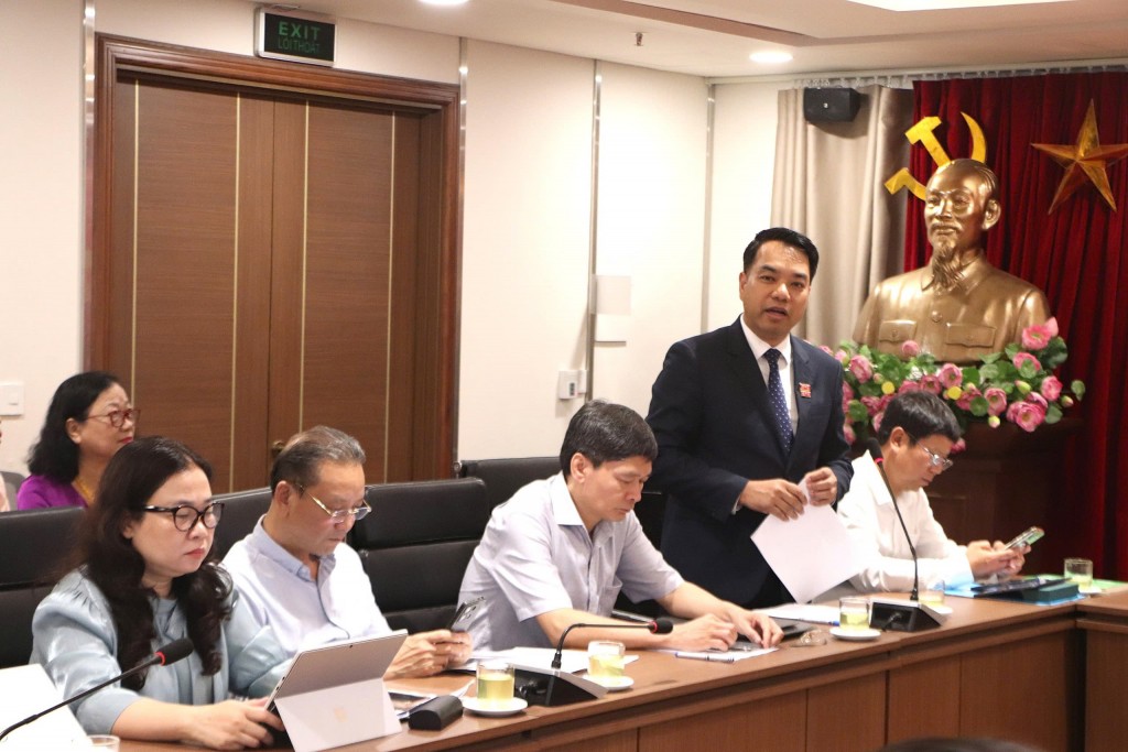 Phó Chủ tịch Hiệp hội Doanh nghiệp nhỏ và vừa thành phố Hà Nội Mạc Quốc Anh