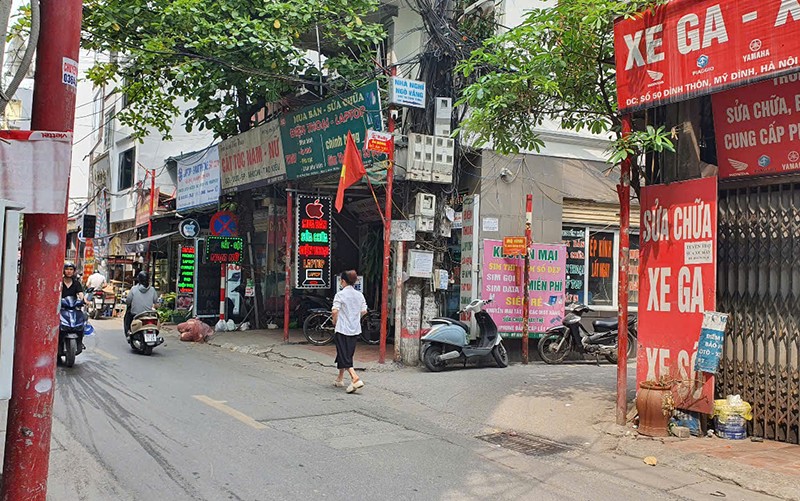 Ngõ 50 đường Đình Thôn, phường Mỹ Đình 1, nơi xảy ra vụ việc “ngáo đá” cầm dao chém nhiều người