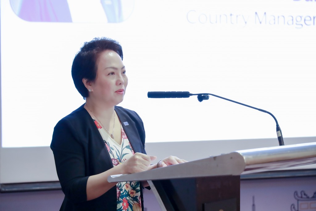 Bà Đặng Tuyết Dung, Giám đốc Visa Việt Nam và Lào 