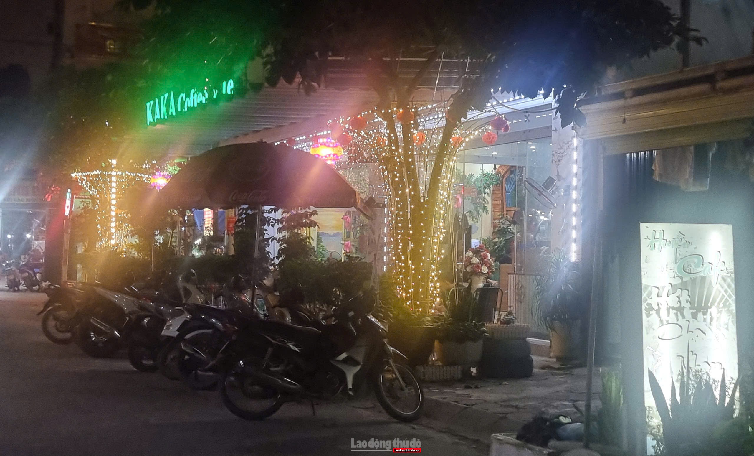 Phường Dương Nội (quận Hà Đông): Mở nhà hàng trên vỉa hè