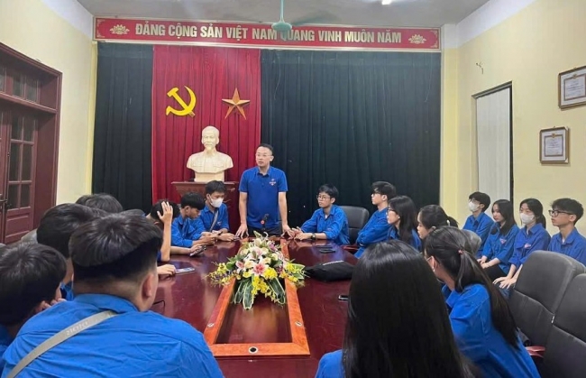 Góp sức trẻ hỗ trợ công tác giải phóng mặt bằng