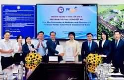 PVcomBank hợp tác toàn diện với Trường Đại học Y Dược Cần Thơ