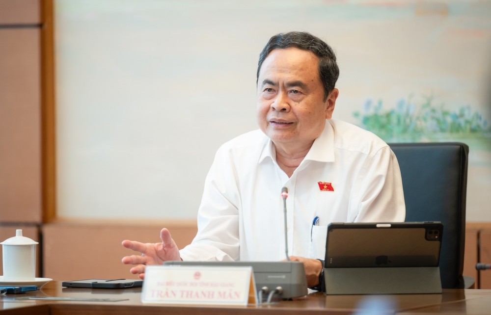 Sửa Hiến pháp để bộ máy tinh gọn là chủ trương hợp lòng dân