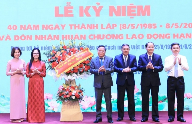 Tạp chí Người Hà Nội kỷ niệm 40 năm thành lập và đón nhận Huân chương Lao động hạng Nhì