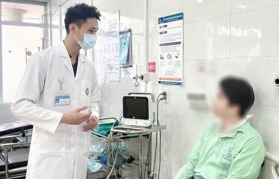 Cứu sống bệnh nhân sốc mất máu do bị đâm thấu bụng