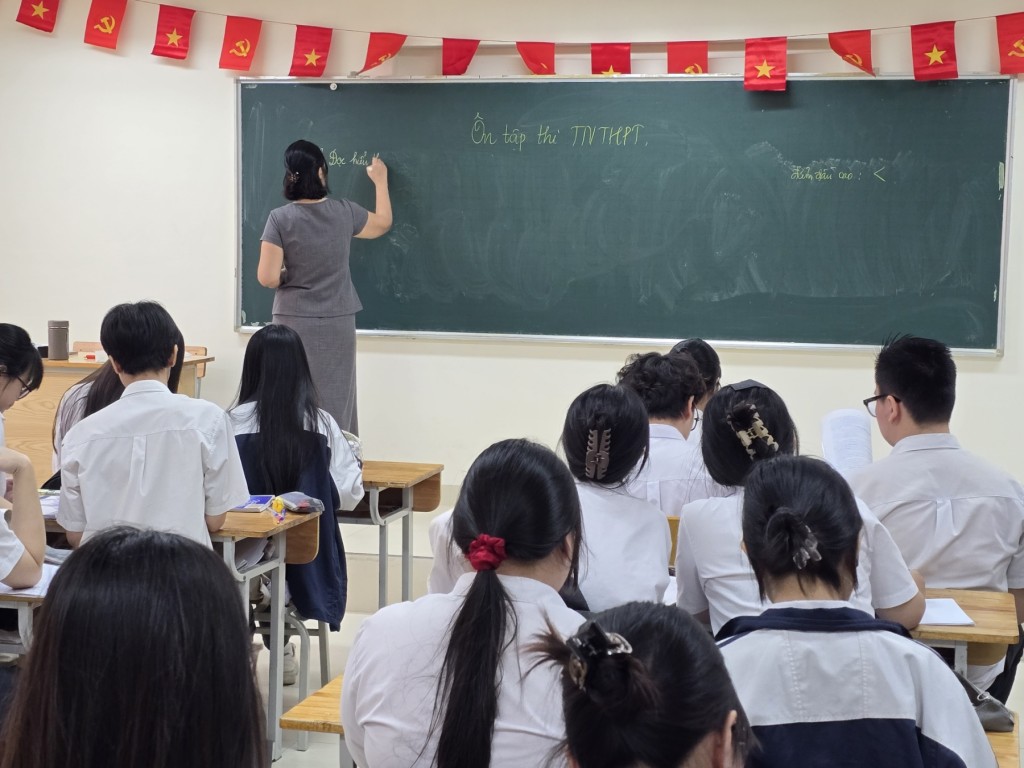 Phân bổ thời gian học tập khoa học và giữ gìn sức khỏe mới là chìa khóa thành công bền vững