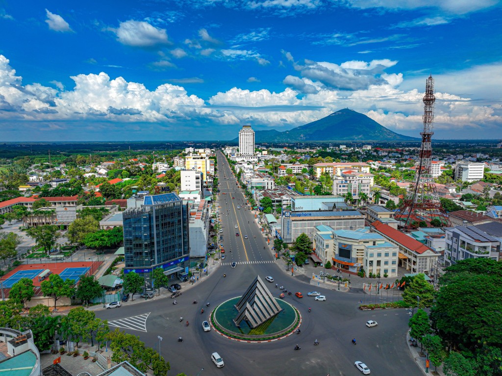Long An - Tây Ninh sau hợp nhất: Tiềm năng hội tụ