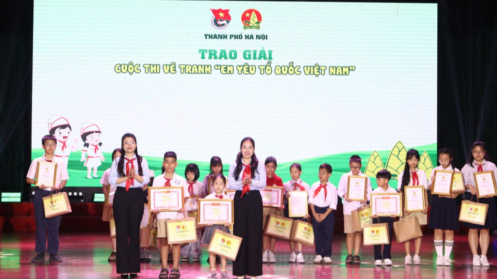 Thiếu nhi Thủ đô tiếp bước cha anh bằng những việc làm ý nghĩa