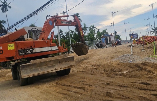 Người dân chỉ ra nghịch lý, chủ đầu tư nói gì?