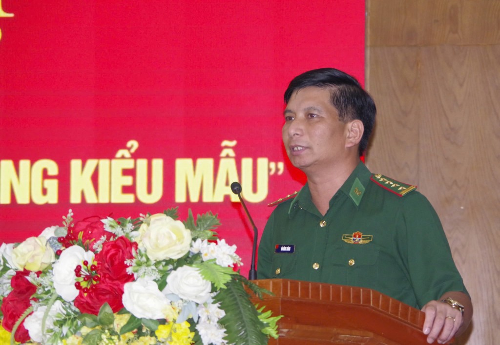 Chú thích ảnh  Đại tá Đỗ Vĩnh Thăng, Chính ủy Bộ đội Biên phòng TP Hồ Chí Minh phát biểu tại hội nghị ngày 9/5.