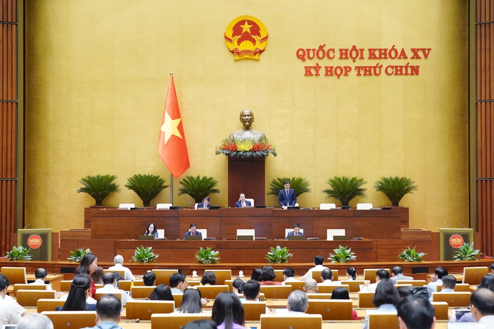 Quốc hội thảo luận việc siết người nổi tiếng quảng cáo sản phẩm