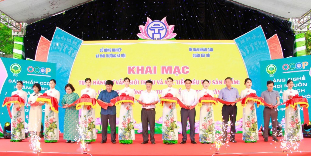 Hơn 500 sản phẩm OCOP đặc sản vùng miền hội tụ tại Hà Nội