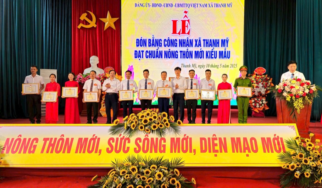 Xây dựng Nông thôn mới kiểu mẫu, từng bước tiệm cận tiêu chí đô thị