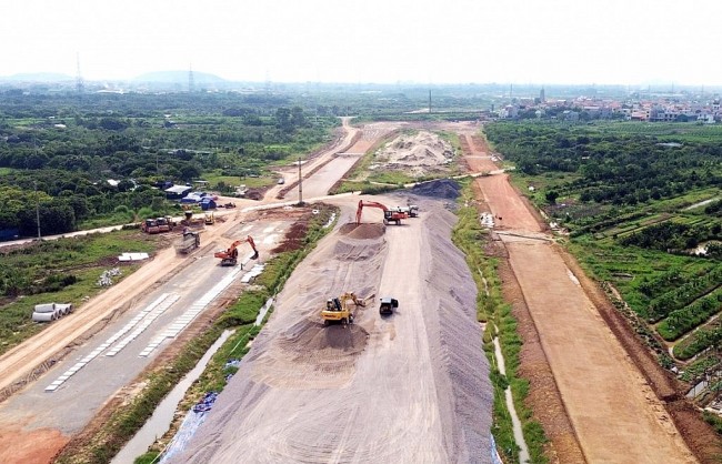 Thủ tướng yêu cầu đẩy nhanh tiến độ phân bổ, giải ngân vốn đầu tư công năm 2025