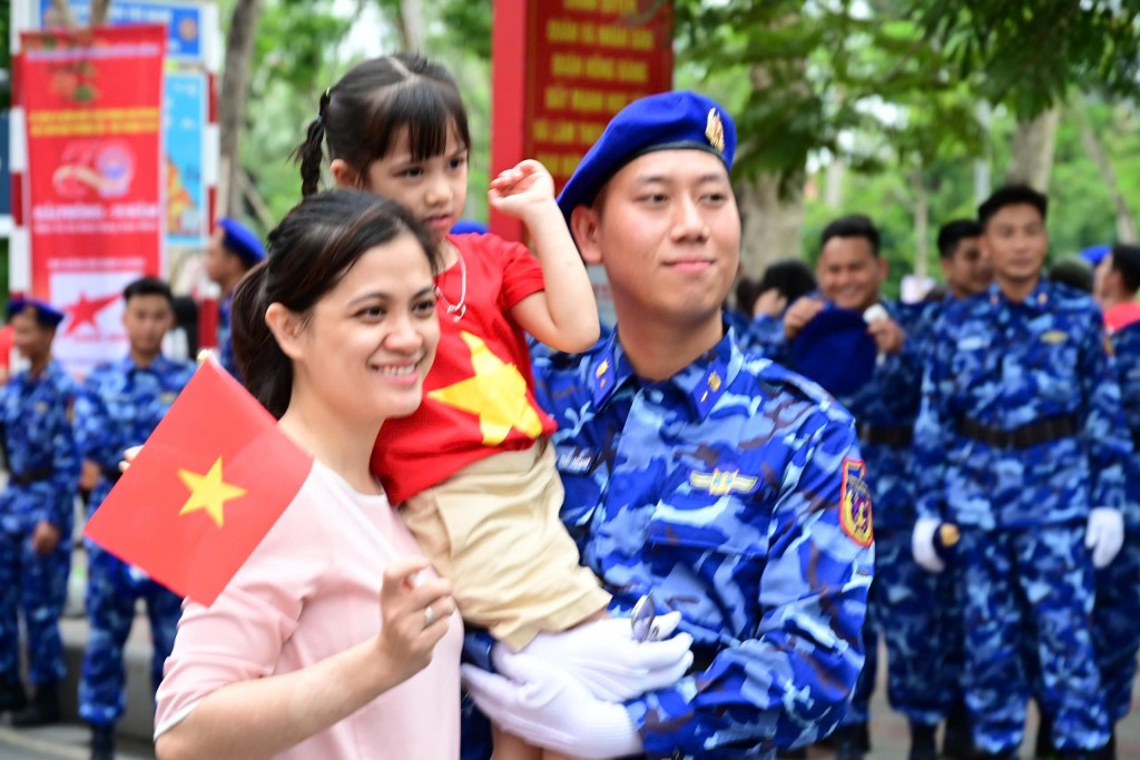 Hoành tráng lễ diễu hành kỷ niệm 70 năm Ngày Giải phóng Hải Phòng