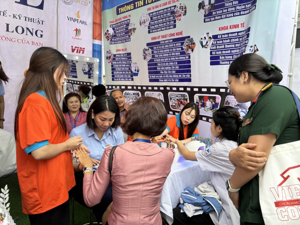 Cầu nối giáo dục nghề nghiệp Thủ đô với thị trường lao động