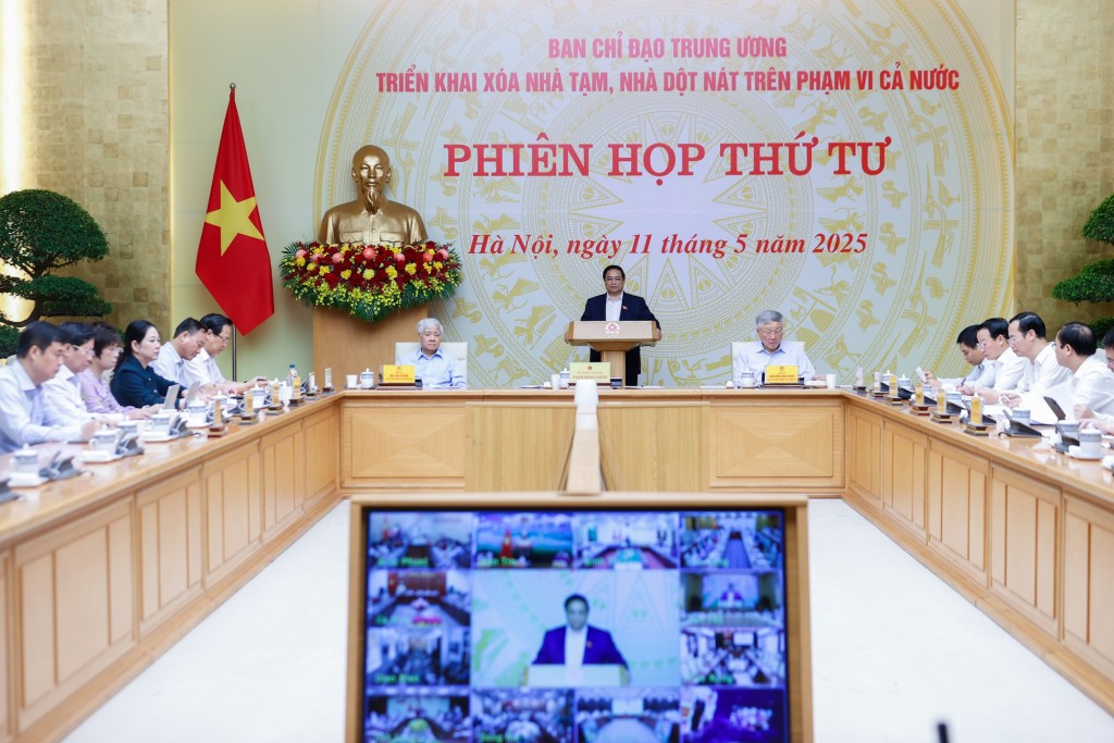 Phát huy tinh thần 