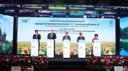 Chính thức vận hành Nhà máy chế biến sữa tươi sạch TH tại xứ sở bạch dương