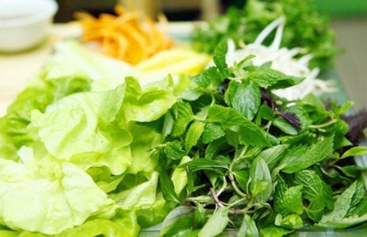 Gan tổn thương nghiêm trọng phải do thói quen ăn thực phẩm tái sống