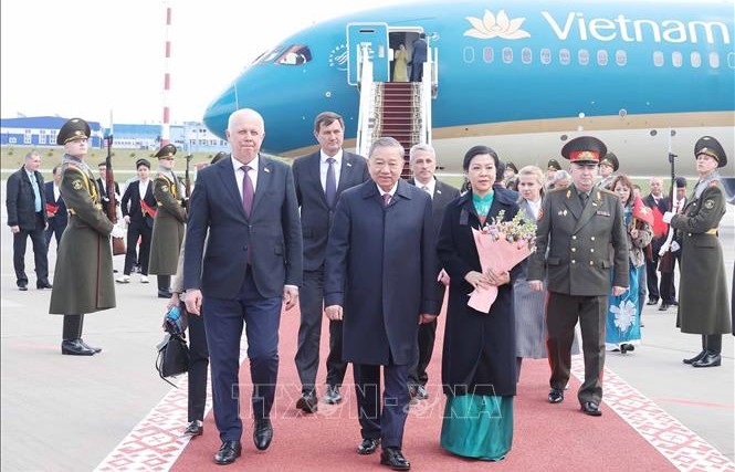 Tổng Bí thư Tô Lâm đến Minsk, bắt đầu thăm cấp Nhà nước tới Belarus