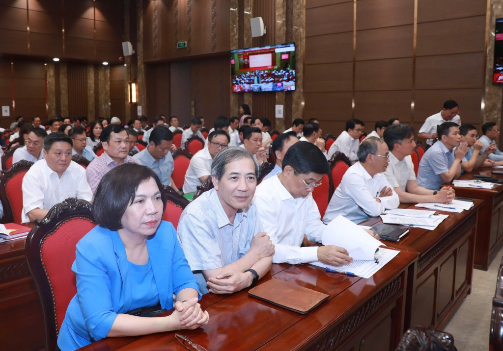 Thống nhất nhận thức, đảm bảo không có “độ trễ” trong sắp xếp cán bộ