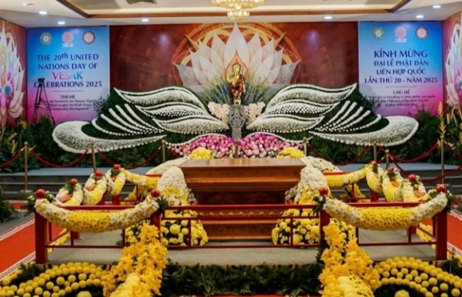 Cung nghinh xá lợi Phật, một lòng hướng thiện