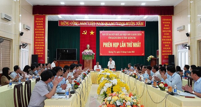 Quảng Bình và Quảng Trị họp Ban Chỉ đạo hợp nhất tỉnh