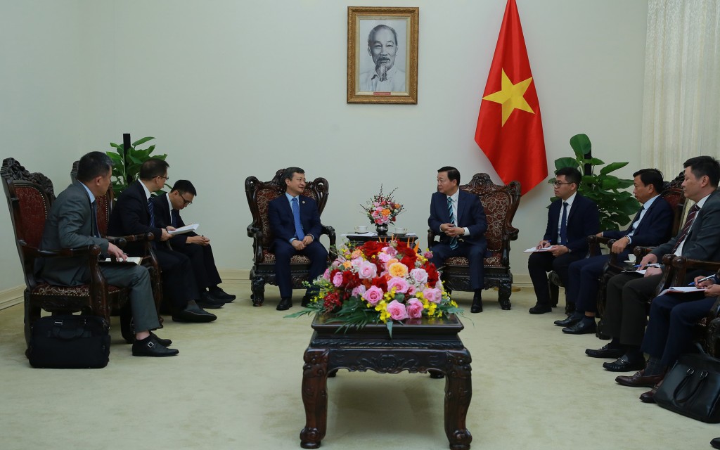 Lãnh đạo CCECC cam kết khi được lựa chọn tham gia vào các dự án đường sắt hiện đại của Việt Nam sẽ bảo đảm tiêu chuẩn cao, chất lượng tốt, tiến độ đúng hạn - Ảnh: VGP/Minh Khôi