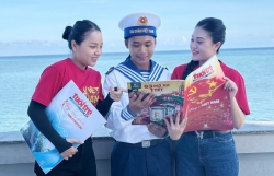 Cầu nối yêu thương từ đất liền đến đảo xa