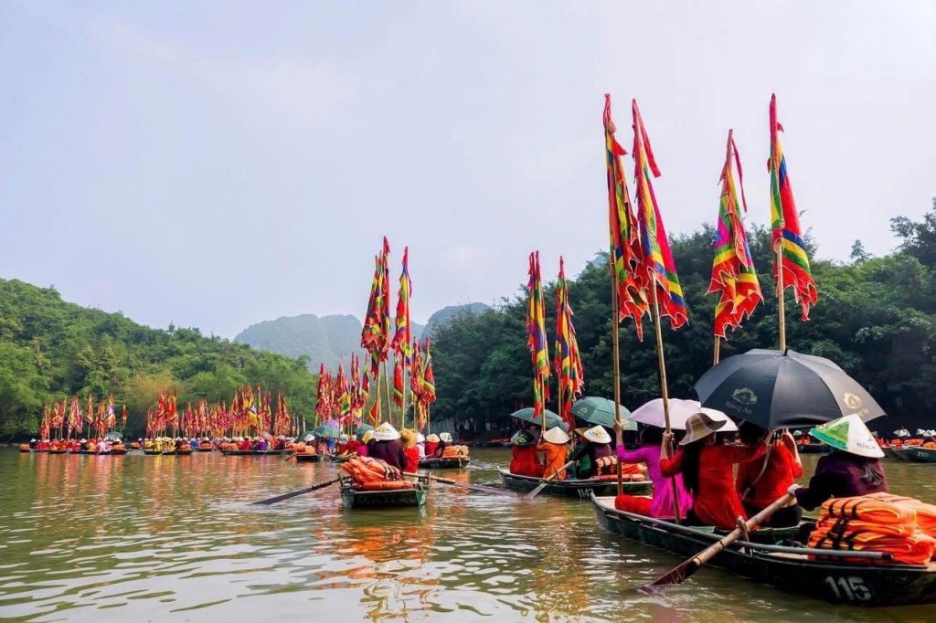 Khúc trữ tình lịch sử ngợi ca đất thiêng Ninh Bình